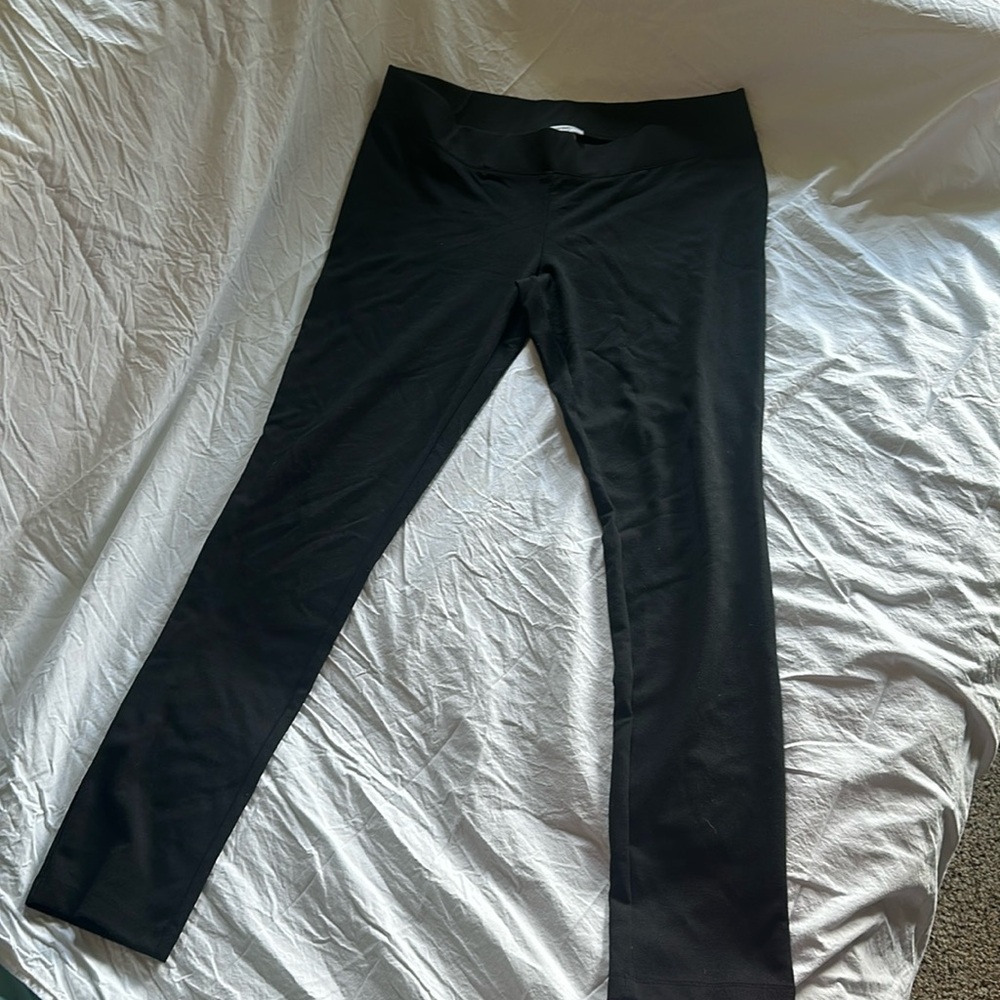 Gently worn Liz maternity leggings